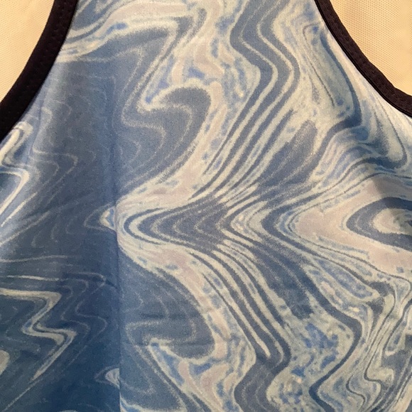 Adidas Tank - Picture 6 of 6